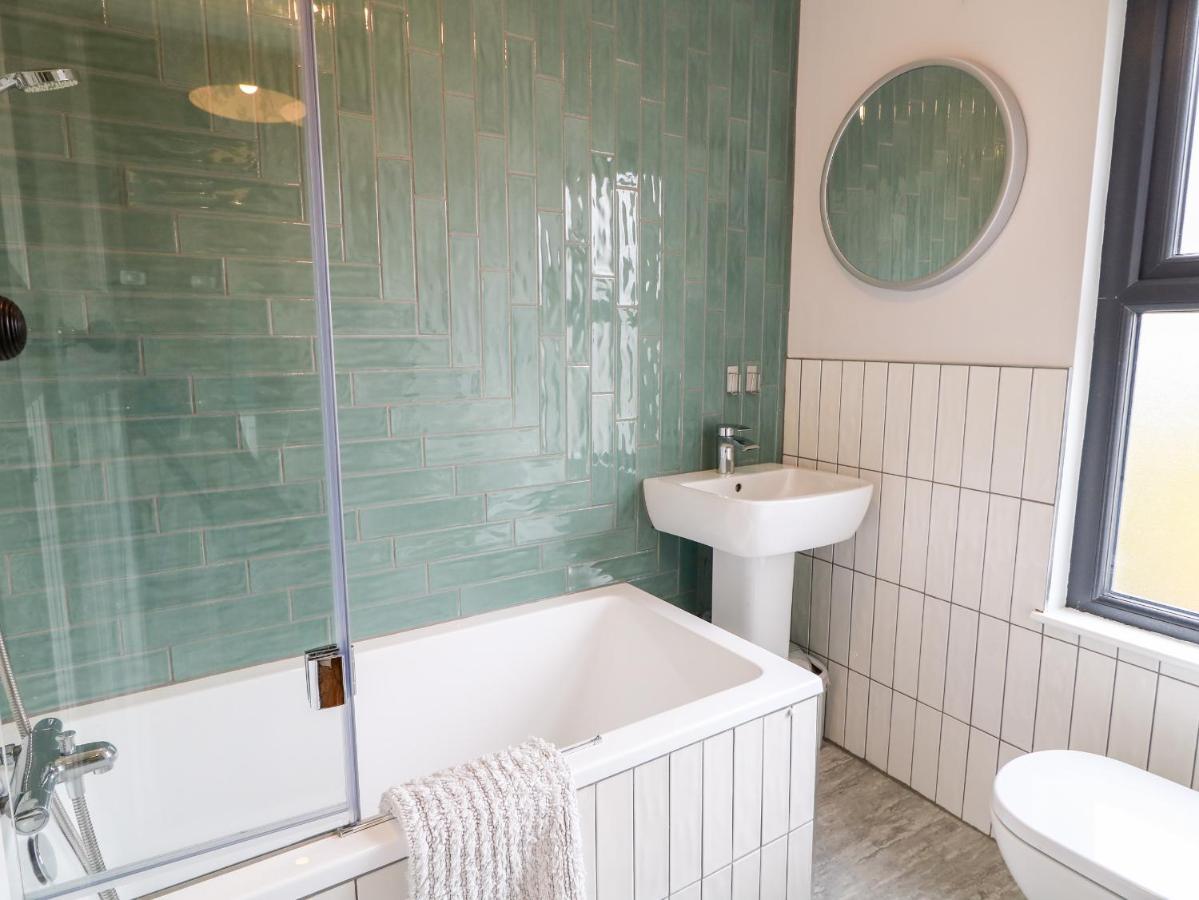 Lough Mill House Villa Newtownabbey Bagian luar foto